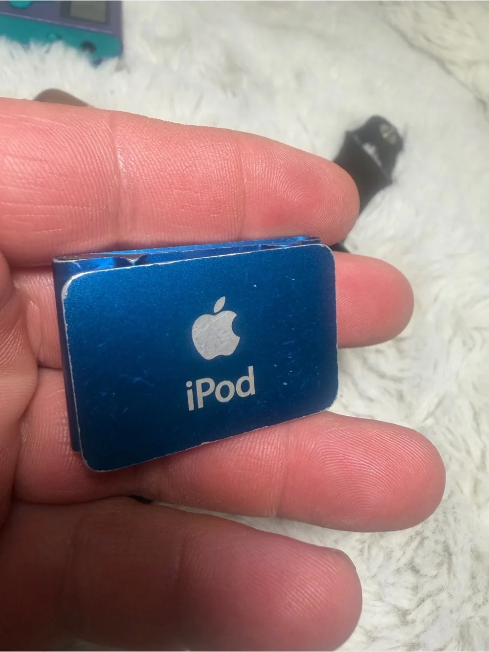 Lot 6 apple devices for parts or repairs please read